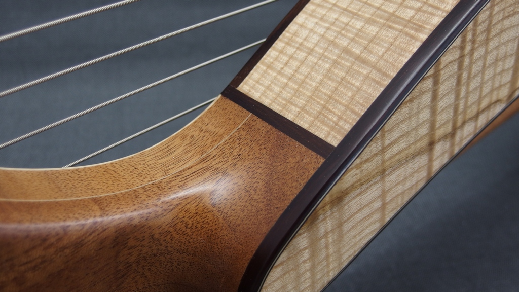 Harp Guitar 20 strings